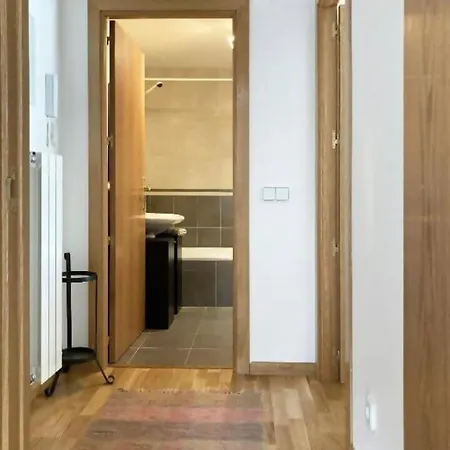 Tarmanones L Vistas L Wifi L Garaje L Trastero Daire Escarrilla