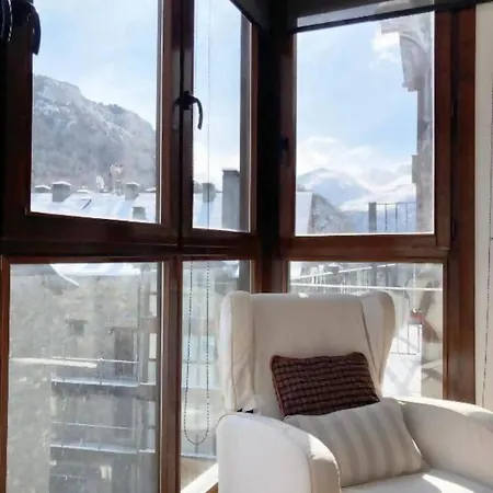 Tarmanones L Vistas L Wifi L Garaje L Trastero Escarrilla